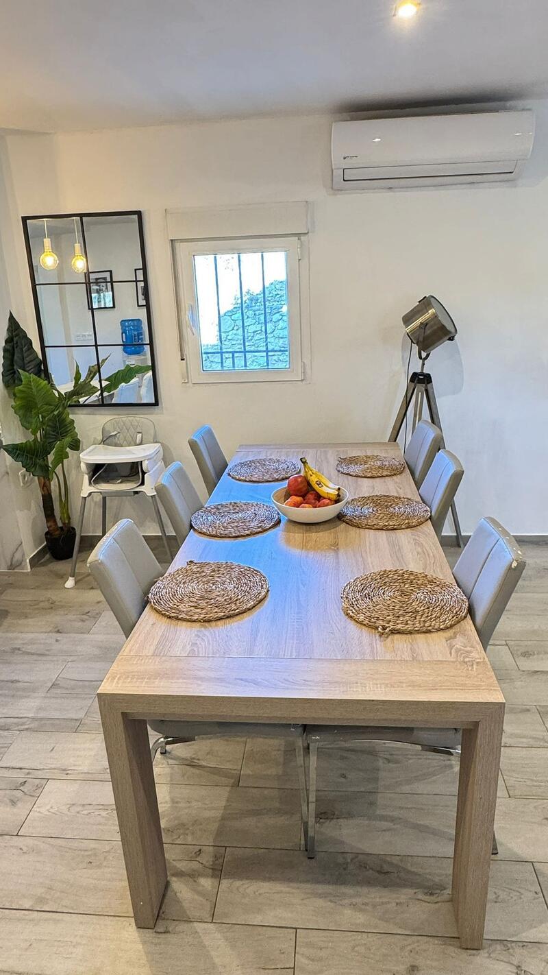 4 bedroom Country House for sale 4 bedroom Country House for sale