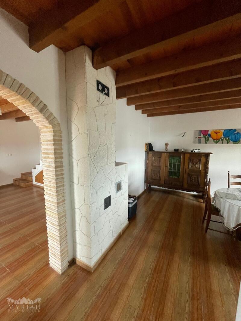 4 chambre Auberge à vendre 4 chambre Auberge à vendre