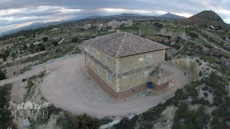 4 chambre Auberge à vendre 4 chambre Auberge à vendre