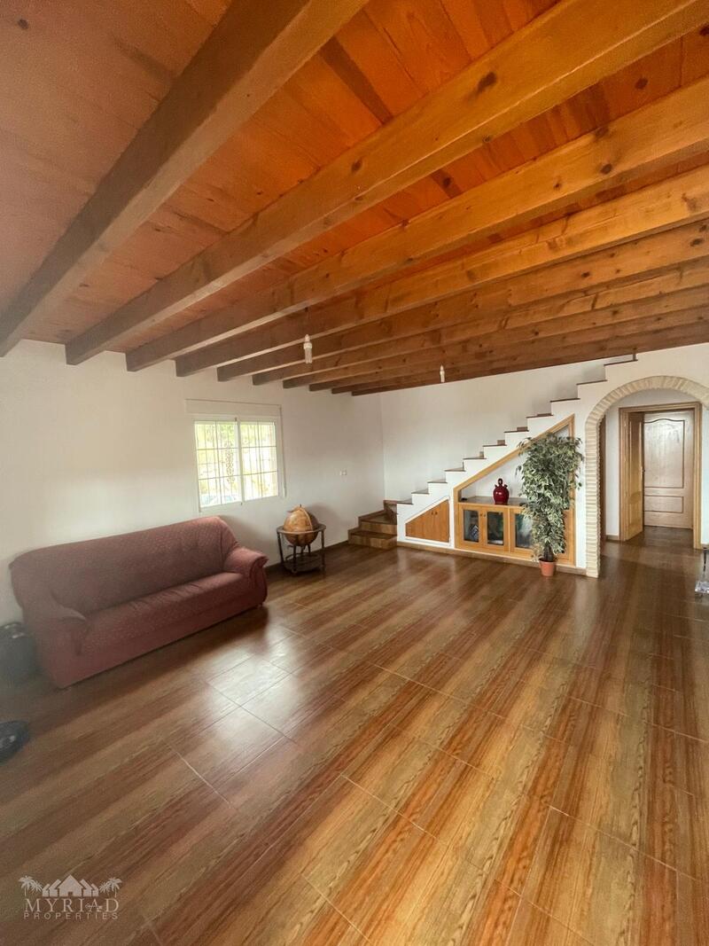 4 chambre Auberge à vendre 4 chambre Auberge à vendre