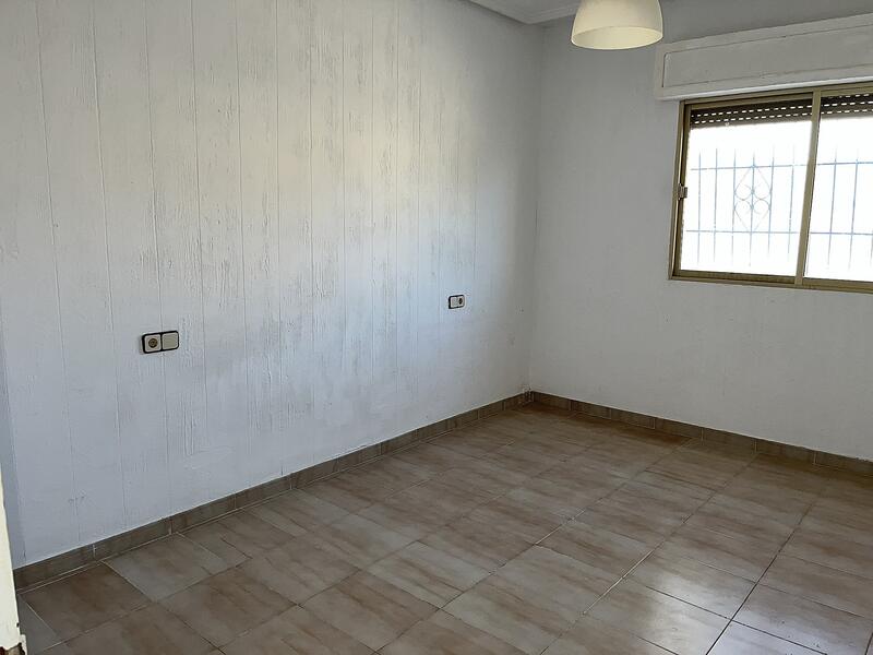 3 спальная комната вилла продается