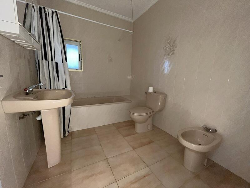 3 спальная комната вилла продается