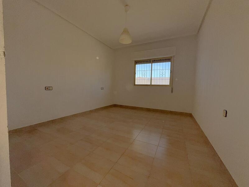 3 спальная комната вилла продается