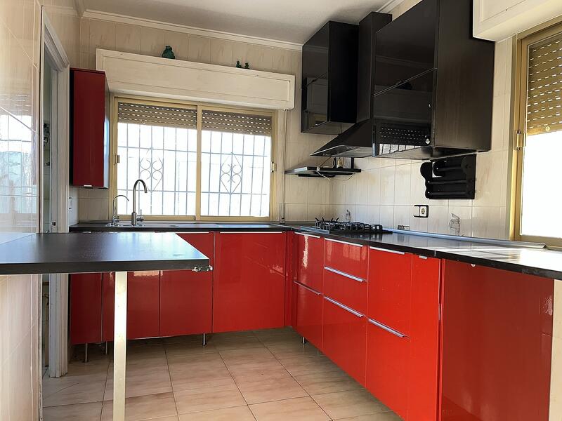 3 спальная комната вилла продается