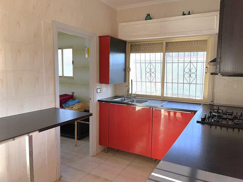 3 спальная комната вилла продается