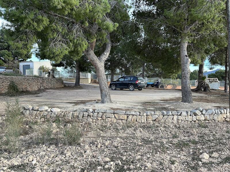 8 sovrum Lantställe till salu 8 sovrum Lantställe till salu