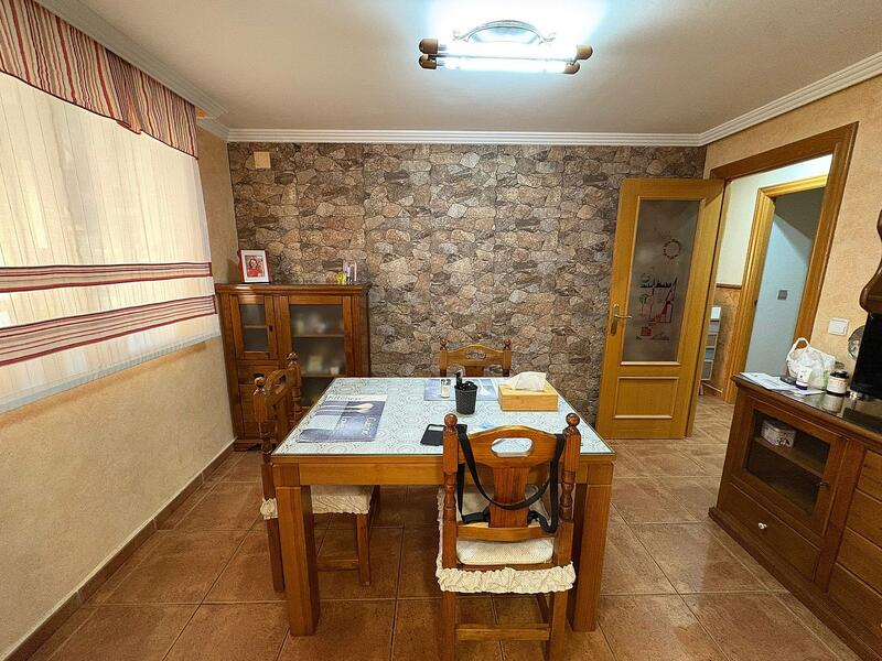 3 Schlafzimmer Appartement zu verkaufen