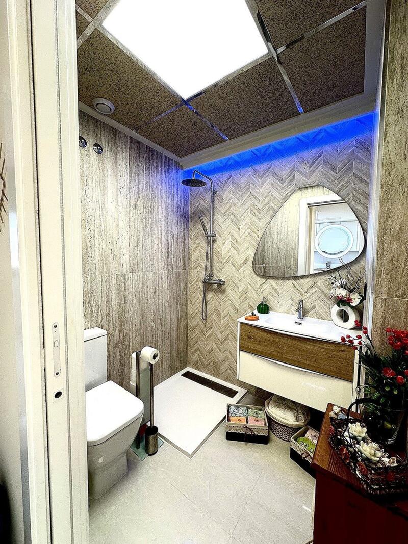 2 спальная комната вилла продается