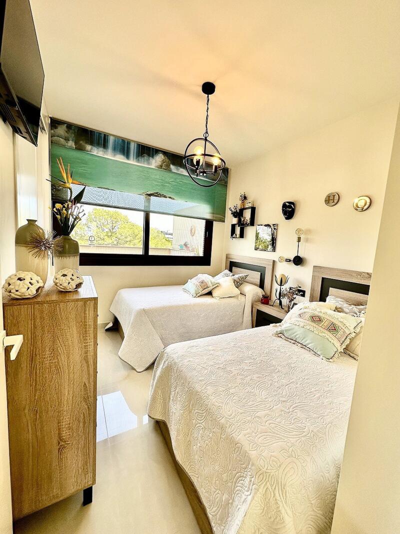 2 спальная комната вилла продается