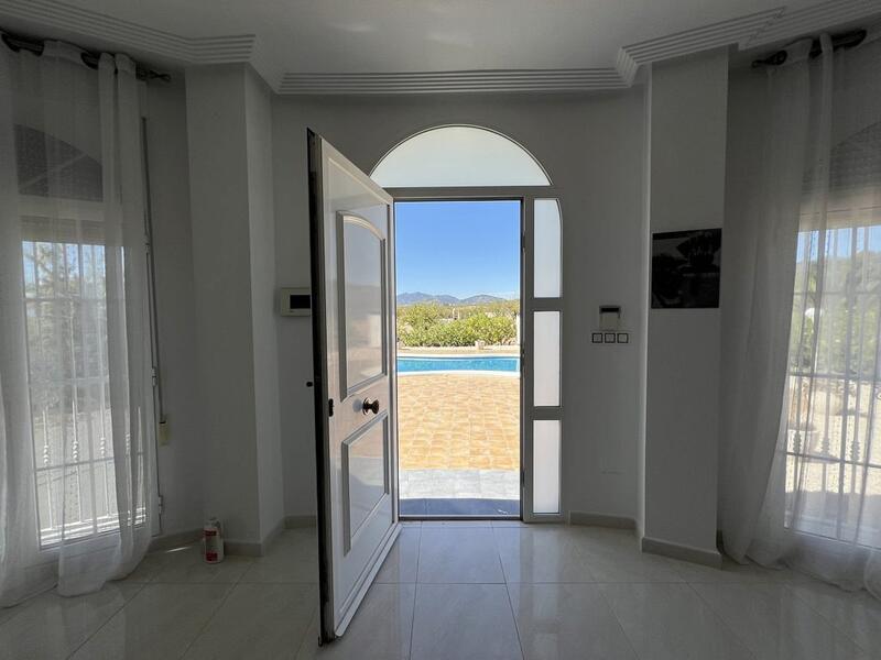4 bedroom Villa for sale