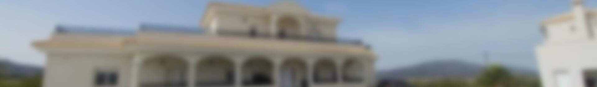 6 bedroom Villa for sale