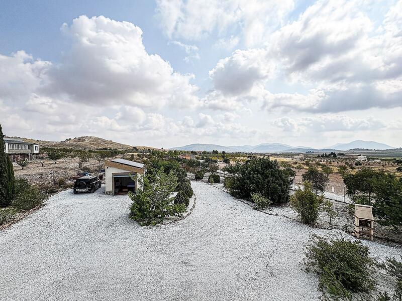 5 bedroom Villa for sale