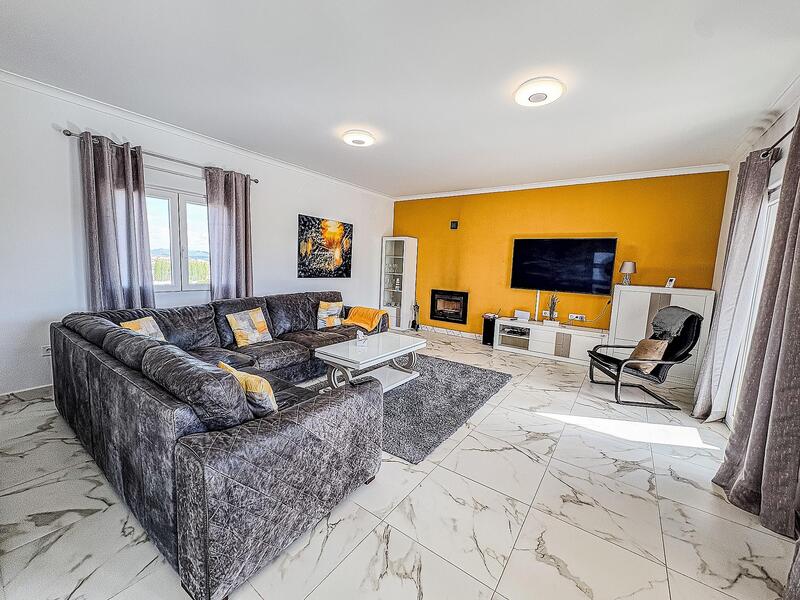 4 bedroom Villa for sale