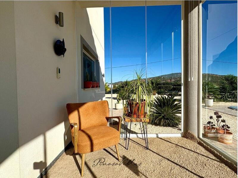 4 bedroom Villa for sale