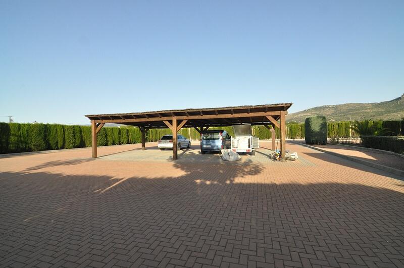 4 bedroom Villa for sale