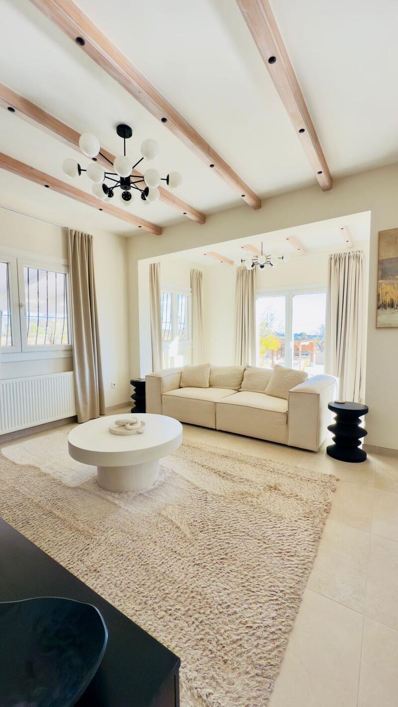 3 bedroom Villa for sale