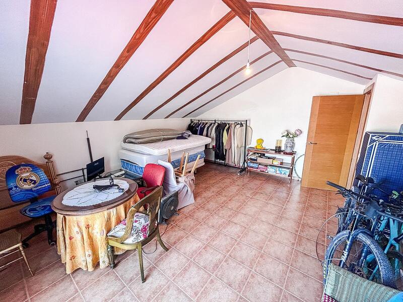 4 bedroom Villa for sale