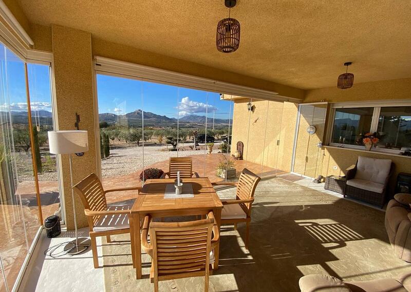 3 soveværelse Villa til salg 3 soveværelse Villa til salg