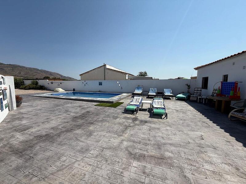 3 bedroom Villa for sale