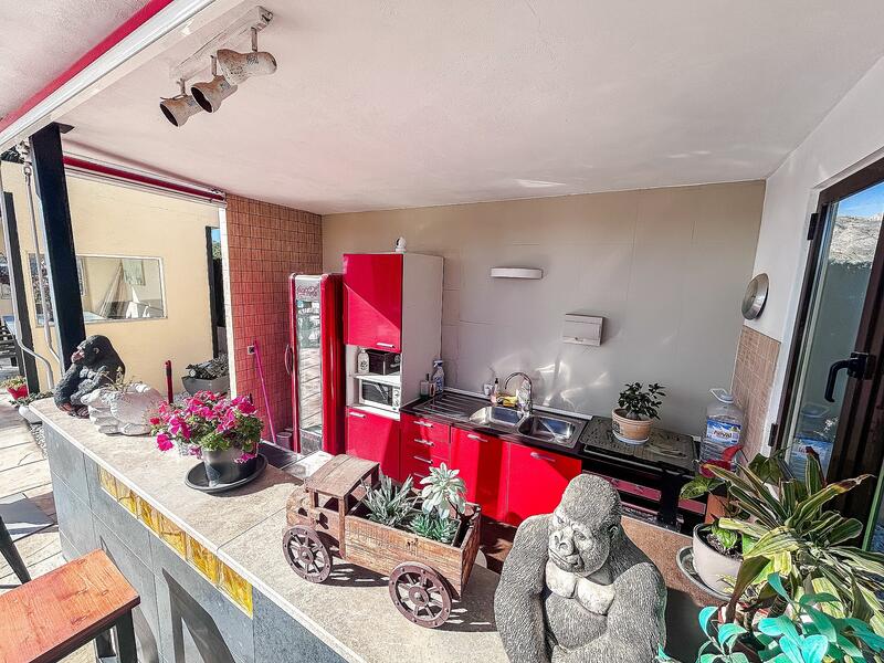 5 bedroom Villa for sale