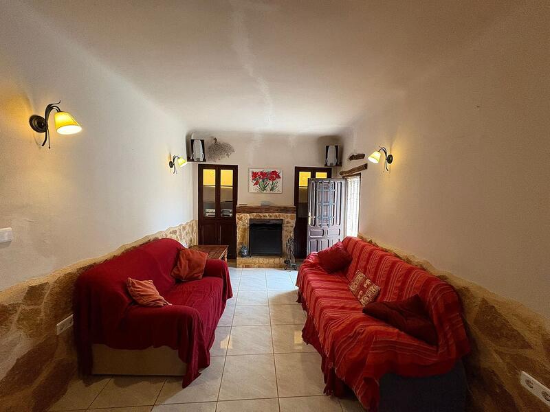 5 bedroom Duplex for sale