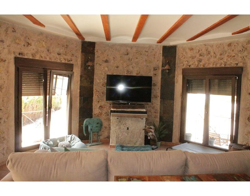 3 Schlafzimmer Landhaus zu verkaufen