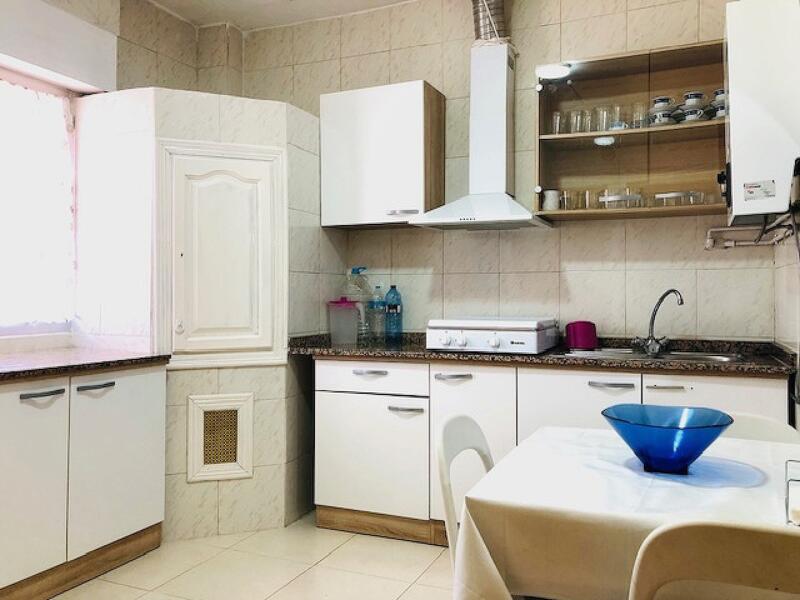 4 спальная комната Деревенский Дом продается