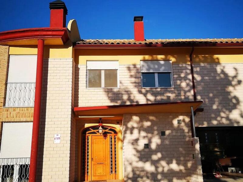 6 soveværelse Landsted til salg