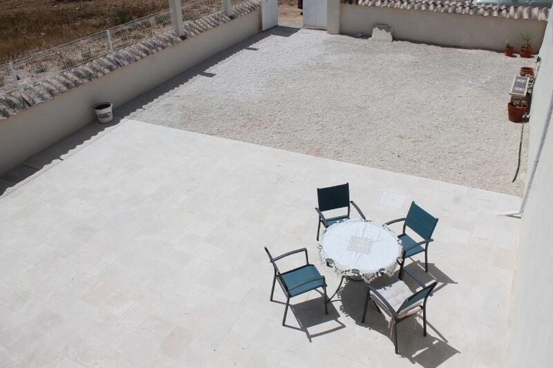 4 Schlafzimmer Landhaus zu verkaufen