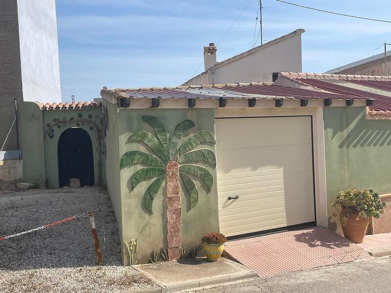 2 Cuarto Casa de Campo en venta