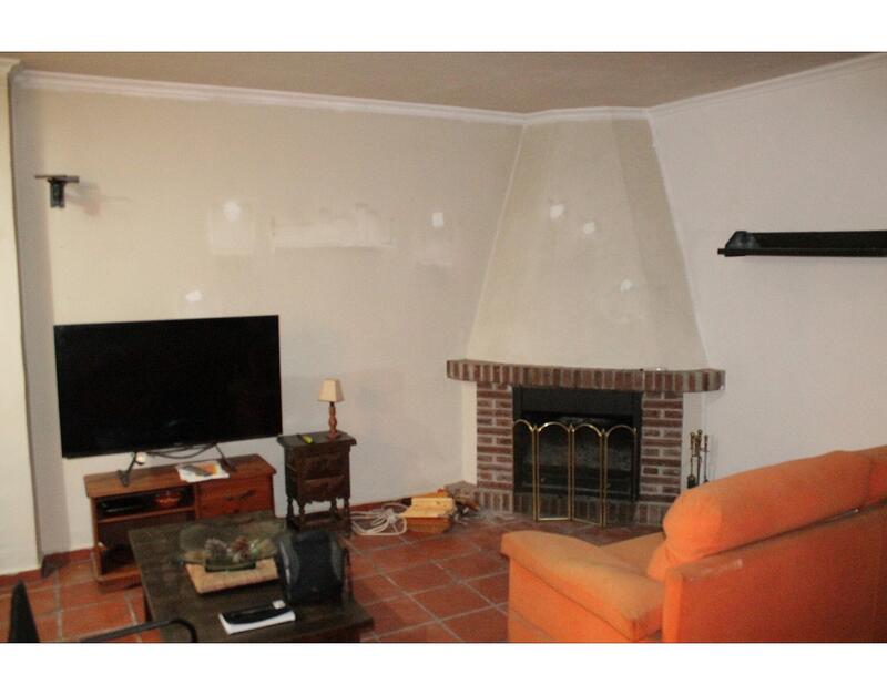 2 Schlafzimmer Landhaus zu verkaufen