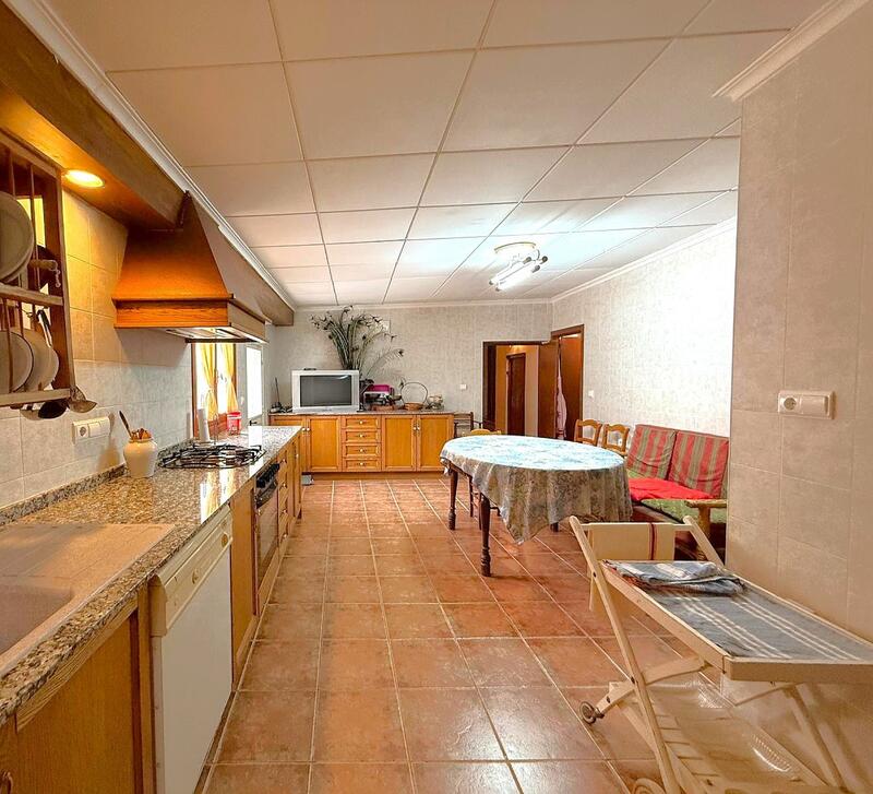 12 Schlafzimmer Landhaus zu verkaufen