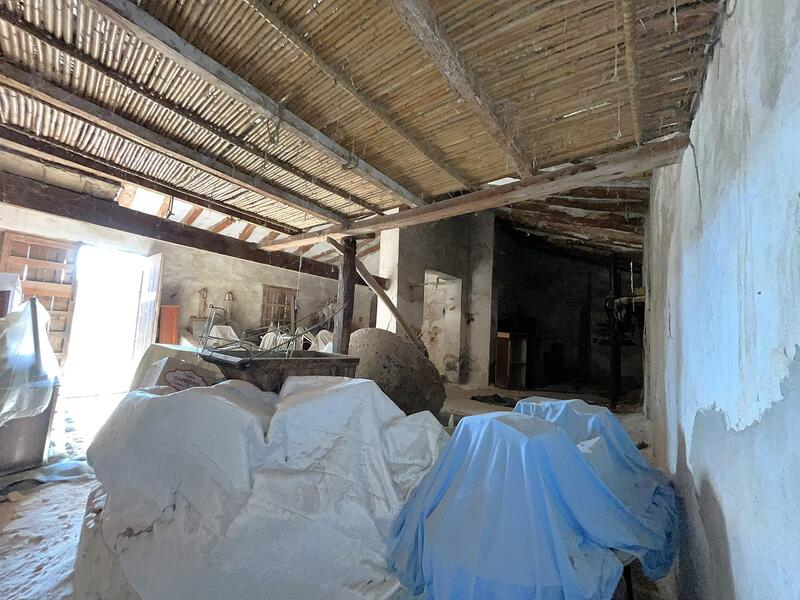 4 slaapkamer Landhuis Te koop