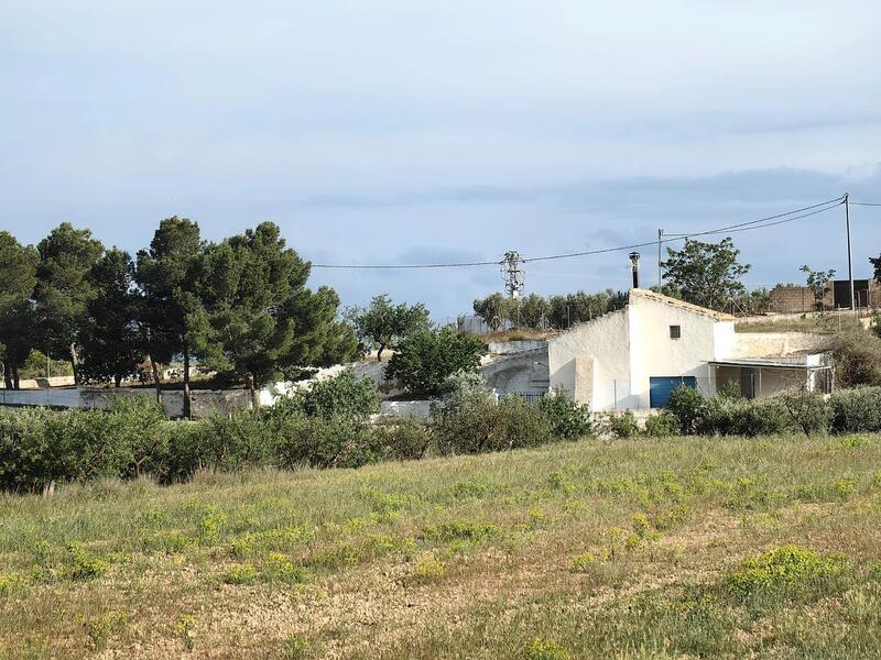 5 bedroom Cave House for sale