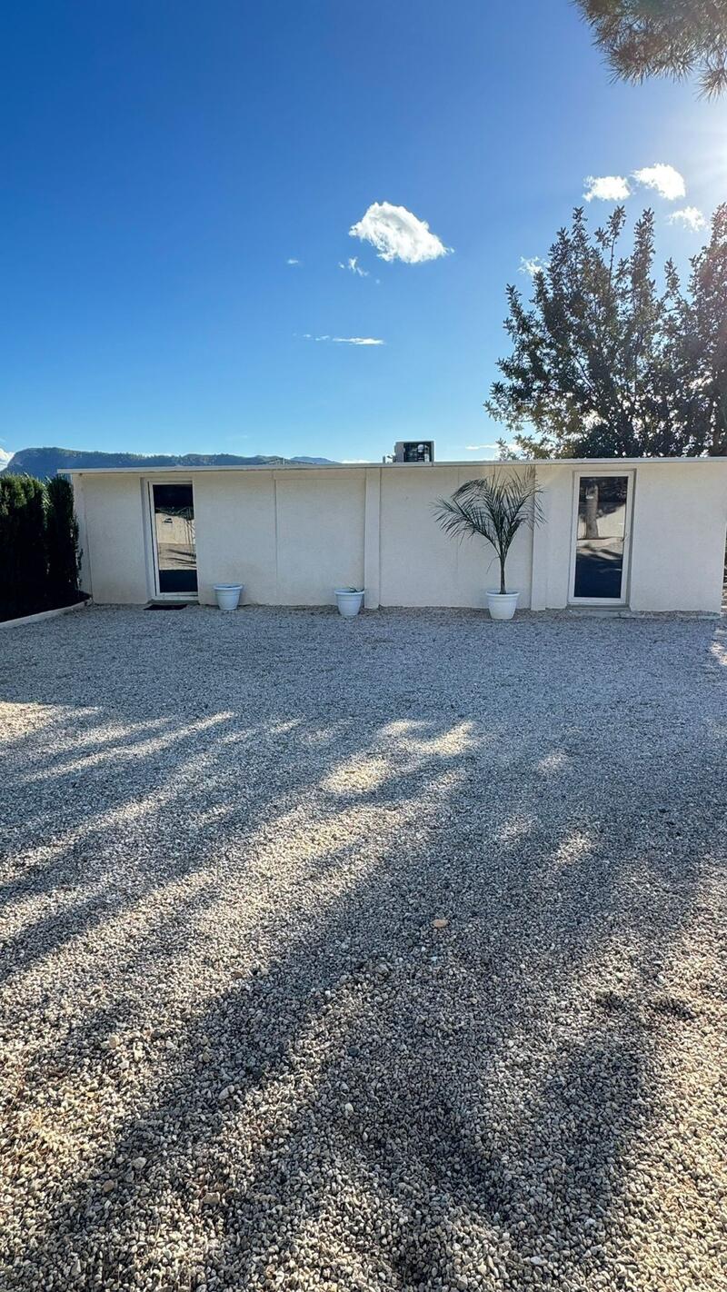 4 bedroom Country House for sale