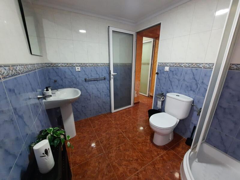 2 Cuarto Adosado en venta