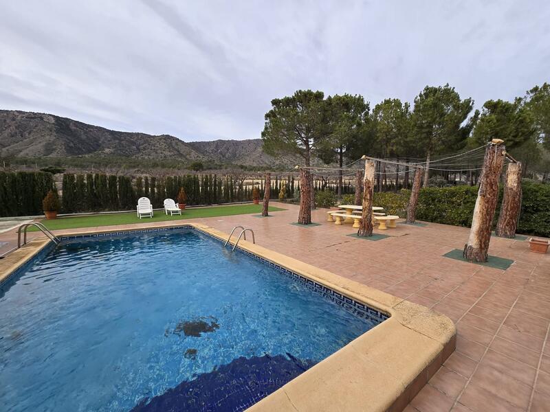 4 soverom Herregård til salgs