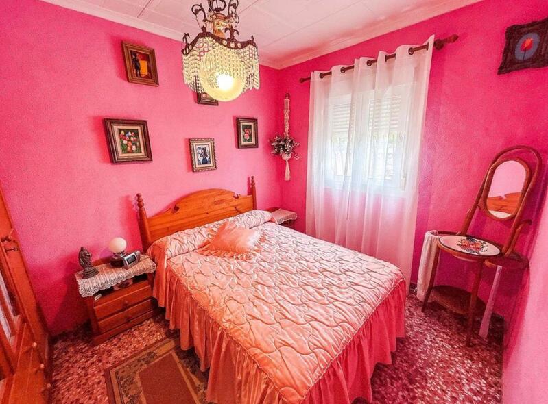 4 bedroom Country House for sale