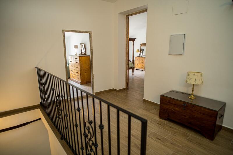 5 bedroom Country House for sale 5 bedroom Country House for sale