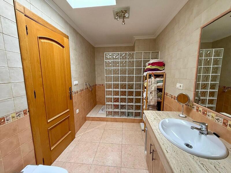 5 Cuarto Adosado en venta