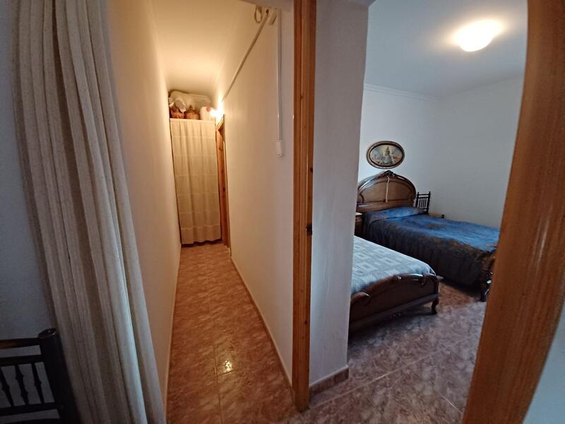 3 Schlafzimmer Landhaus zu verkaufen