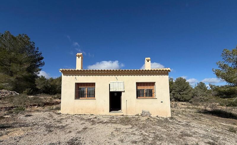 2 bedroom Country House for sale