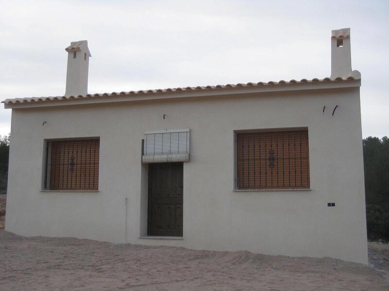 2 bedroom Country House for sale