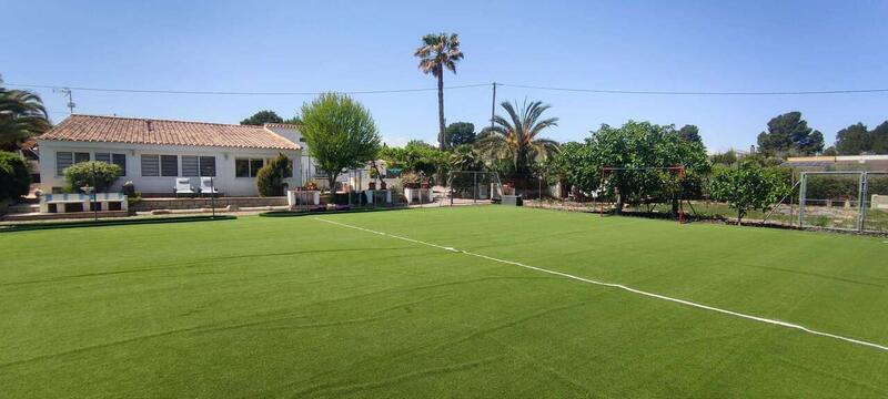 4 Cuarto Villa en venta