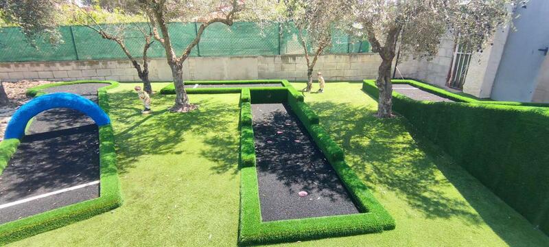 4 Cuarto Villa en venta