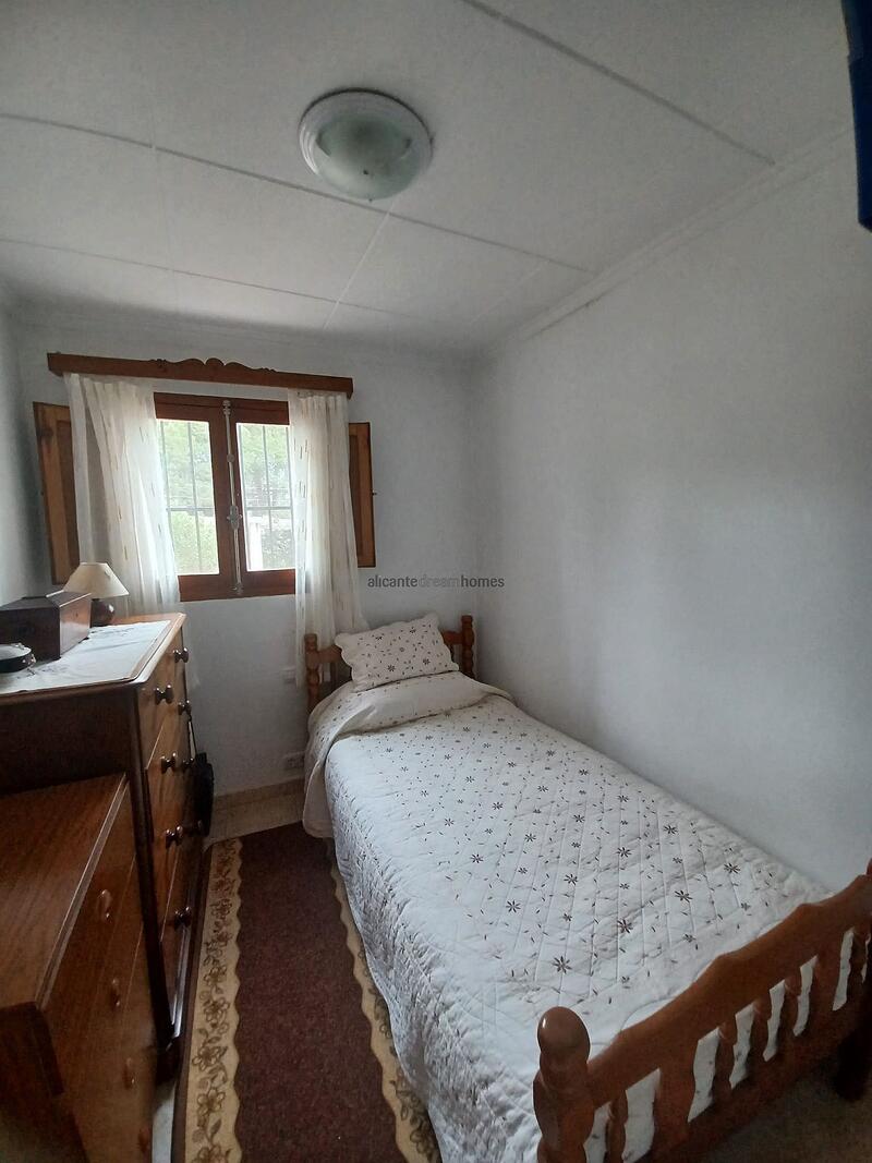 3 bedroom Country House for sale 3 bedroom Country House for sale