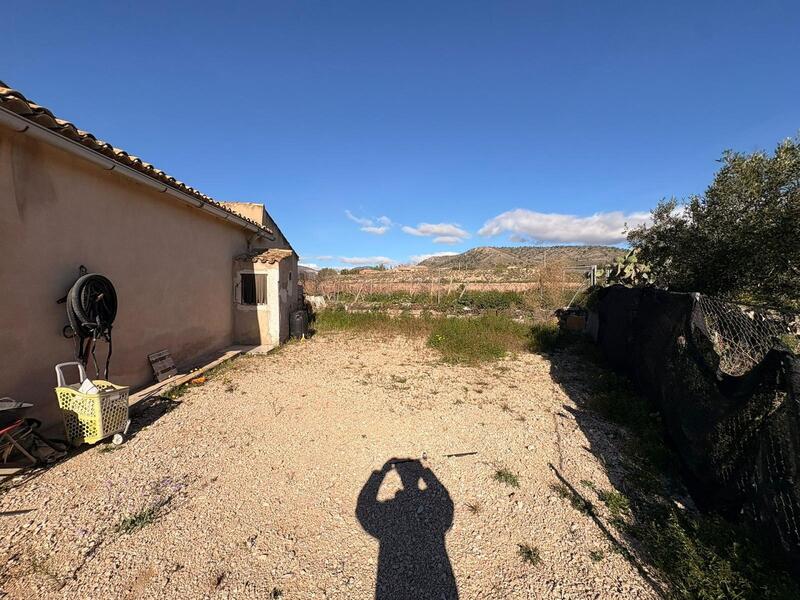 4 спальная комната Деревенский Дом продается