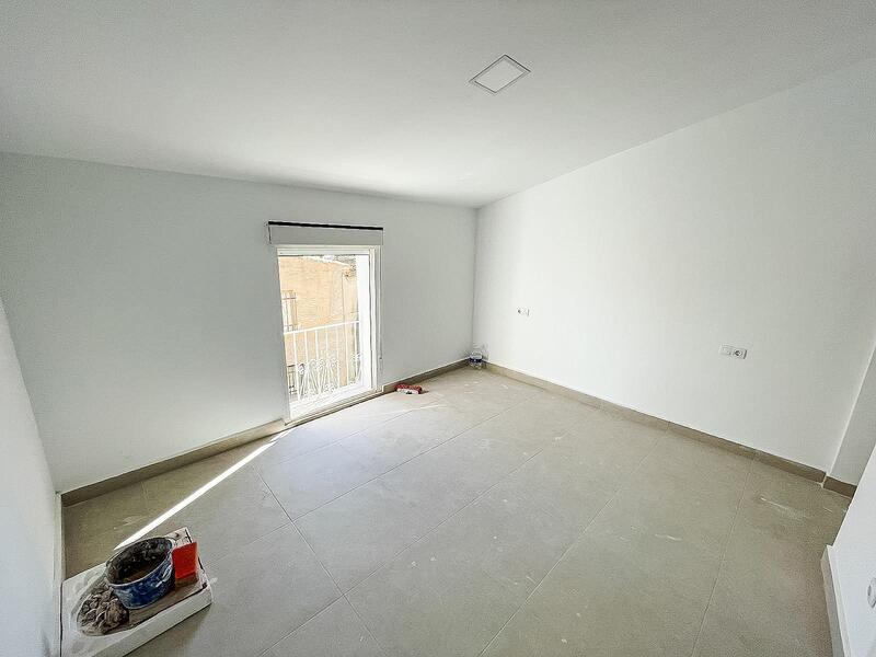 3 bedroom Townhouse for sale