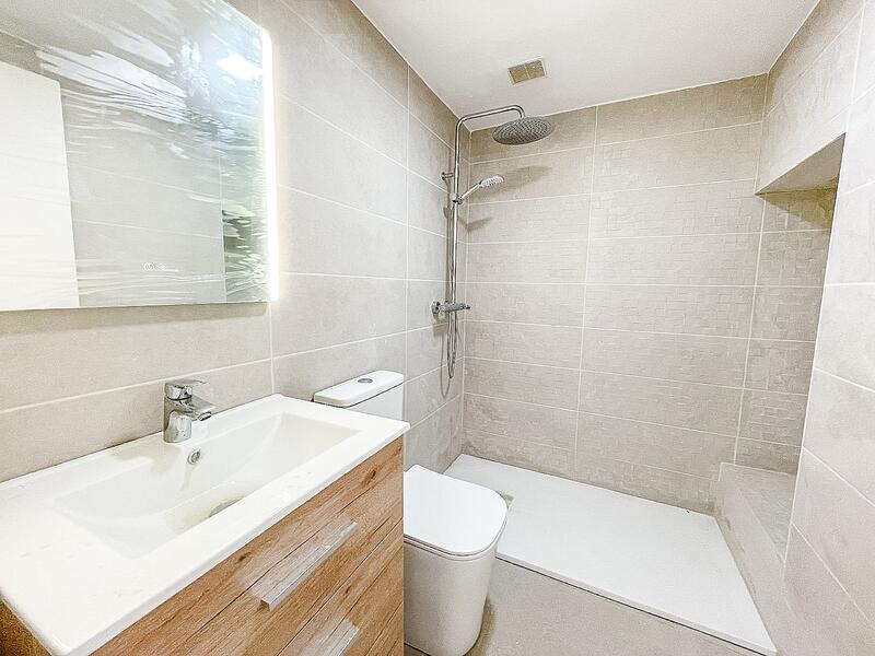 3 bedroom Townhouse for sale