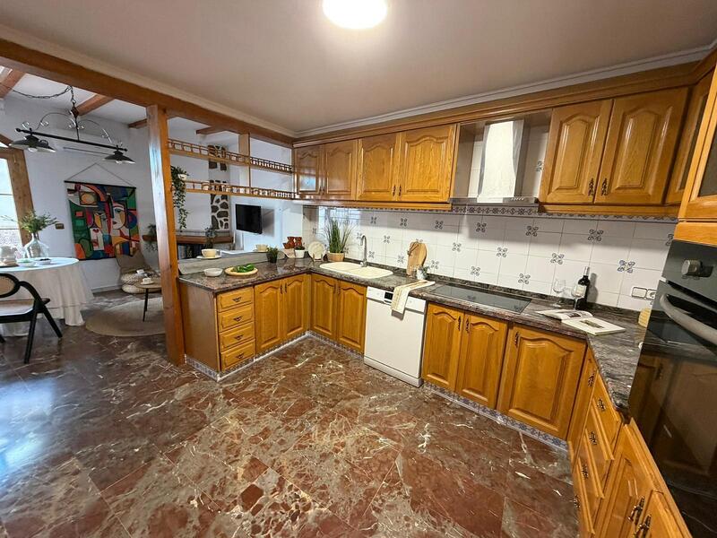 4 bedroom Townhouse for sale 4 bedroom Townhouse for sale